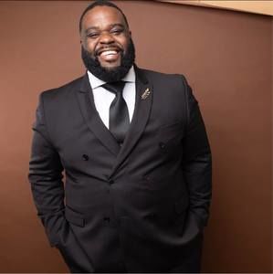 Meet your Posher, Raynard